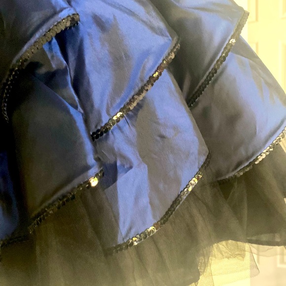 Jolie sweet heart dress. - Picture 4 of 5